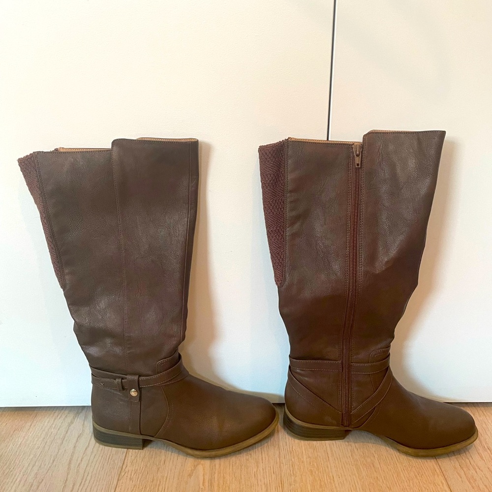 Brown boots
